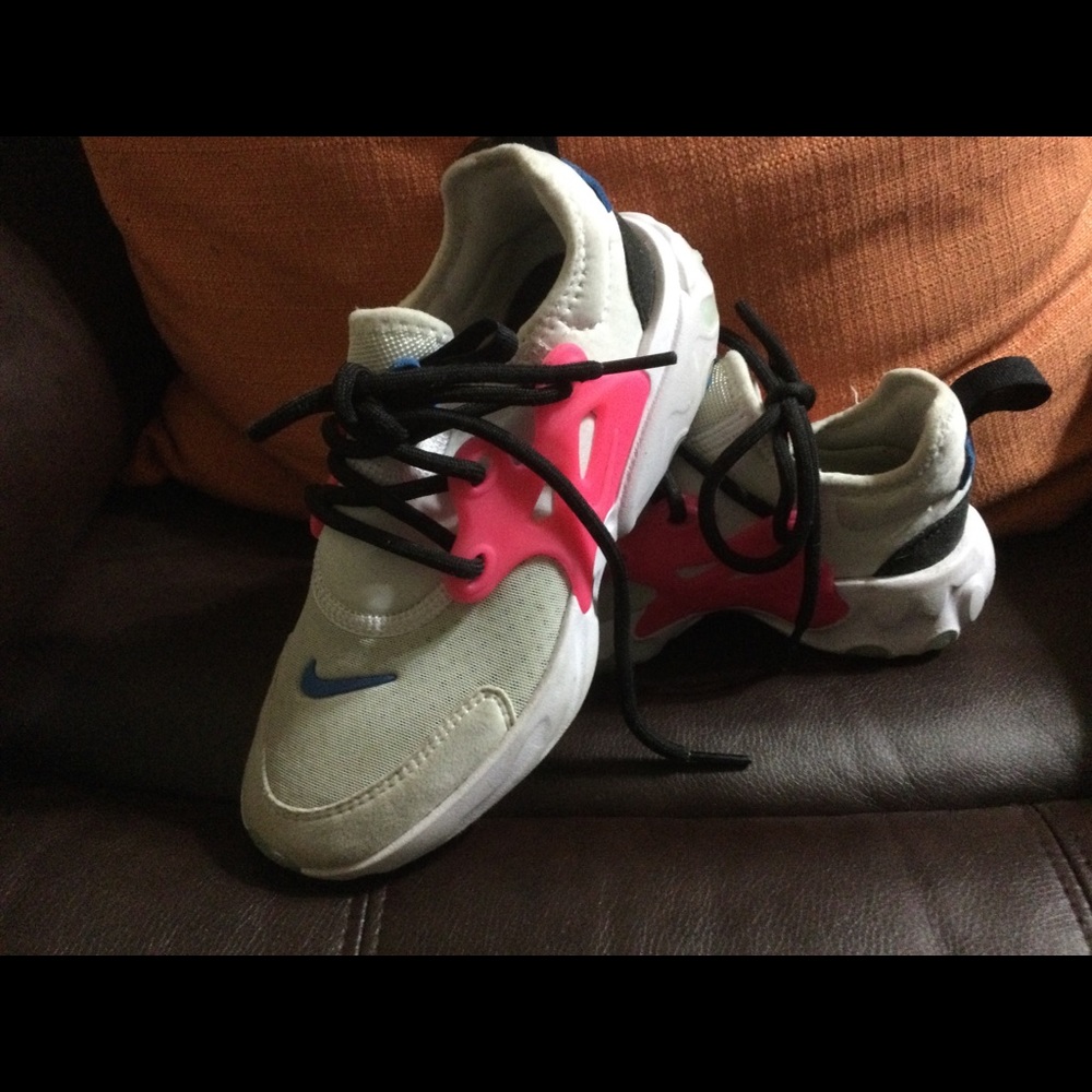 Nike Presto girls shoes